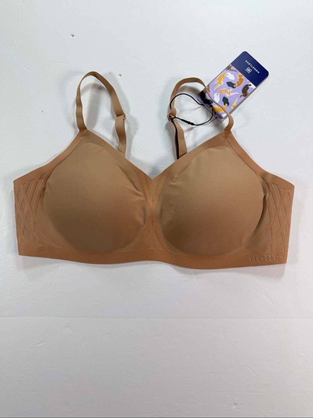 Honeylove CrossOver Wireless Bra Size Medium Sand Nude NWT Support Seamless
